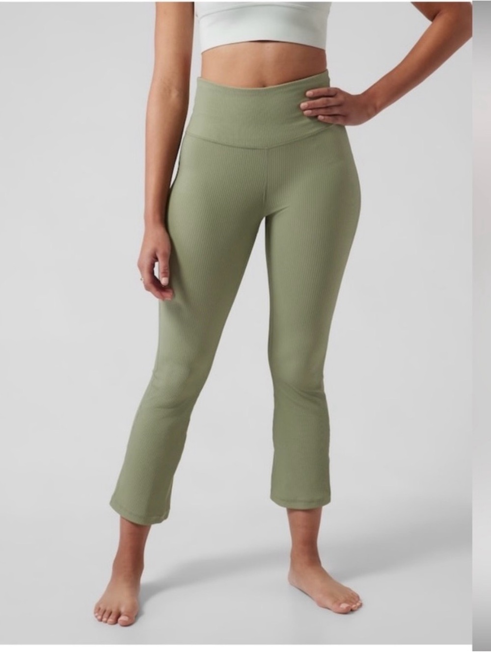 Athleta Elation Rib Crop Flare NWT Small, Eucalyptus Green